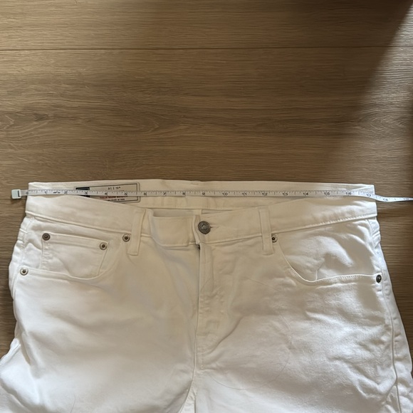 GAP White Shorts - Picture 5 of 7